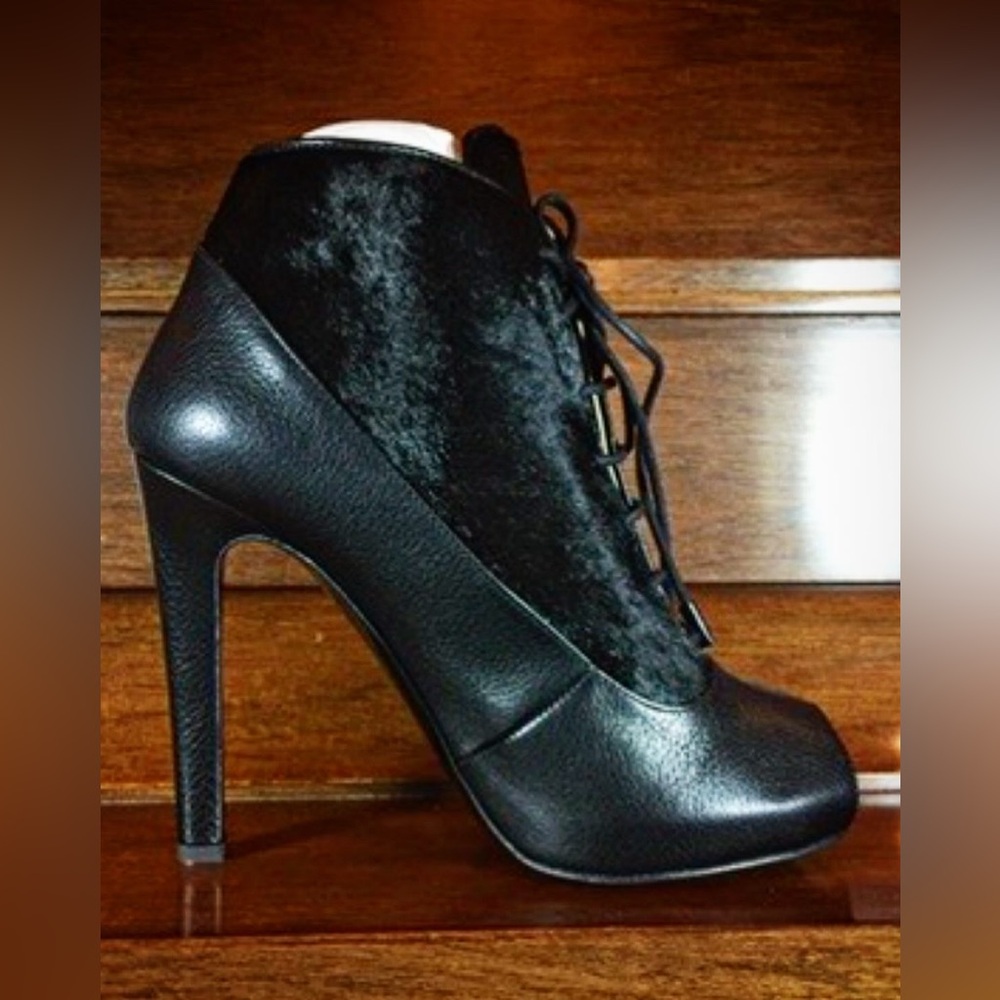 Barbara Bui Black Leather & Pony Hair Lace Up Ankle Boots